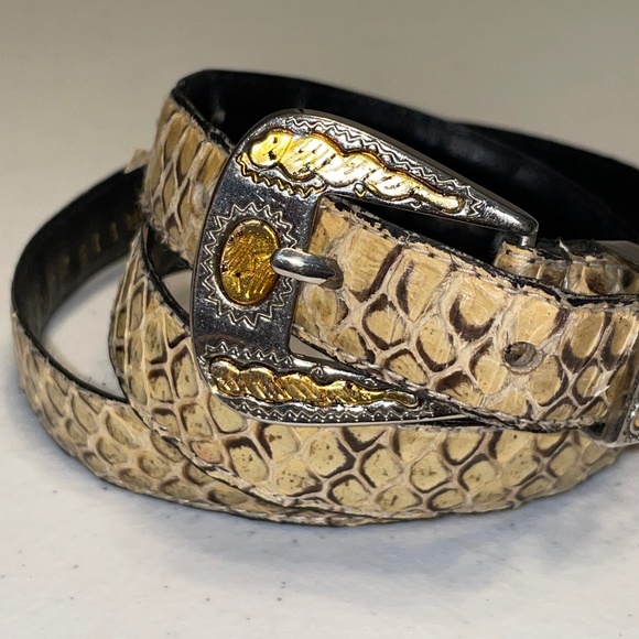 EUC Vintage 90's Ann Taylor Genuine Snakeskin Ornate Buckle Belt Size Large - Picture 2 of 13